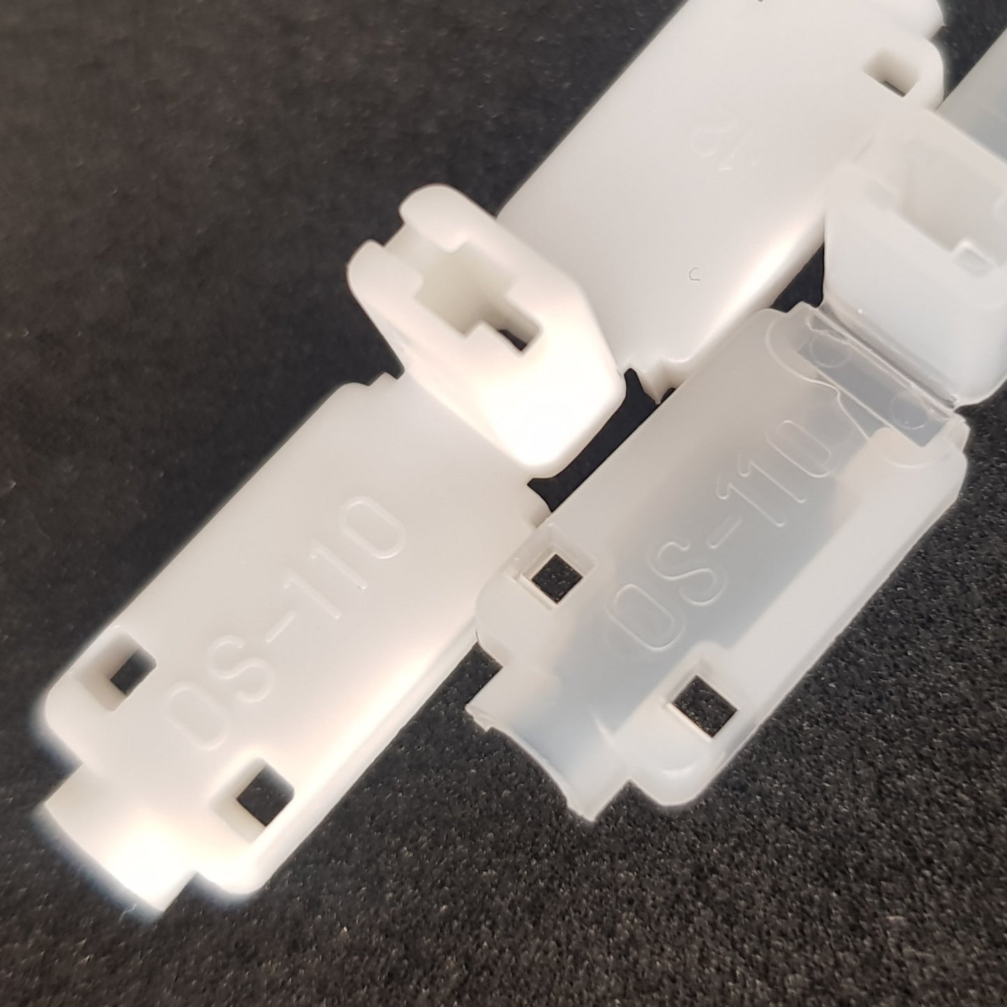 Shinagawa Shoko OS-110 connector